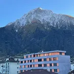 Europe 3* Brig